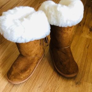 Rampage Girls suede winter booties